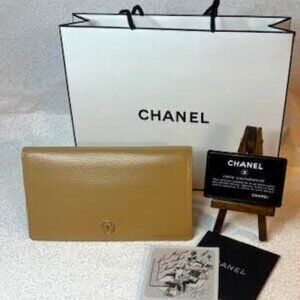 Channel Coco Button Leather Wallet Beige